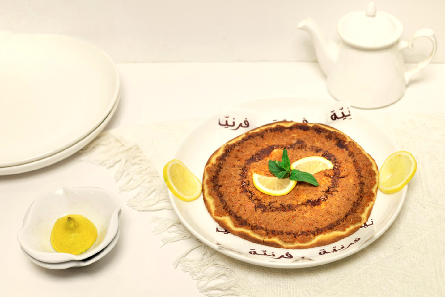 منقوشة لحم بالعجين