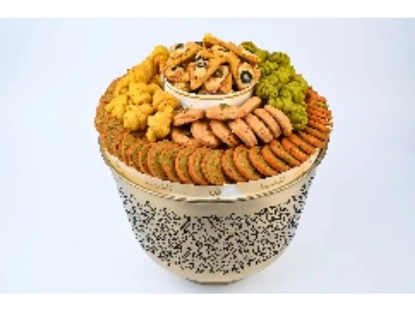 Welcome Vase Savory Pine Dough Pastries