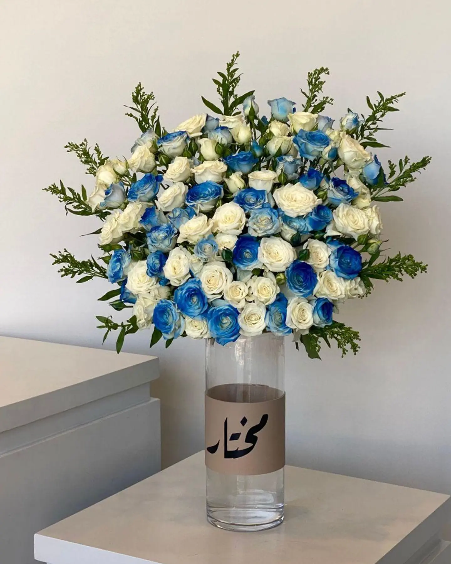⁠فازة مواليد ورد طبيعي 107
