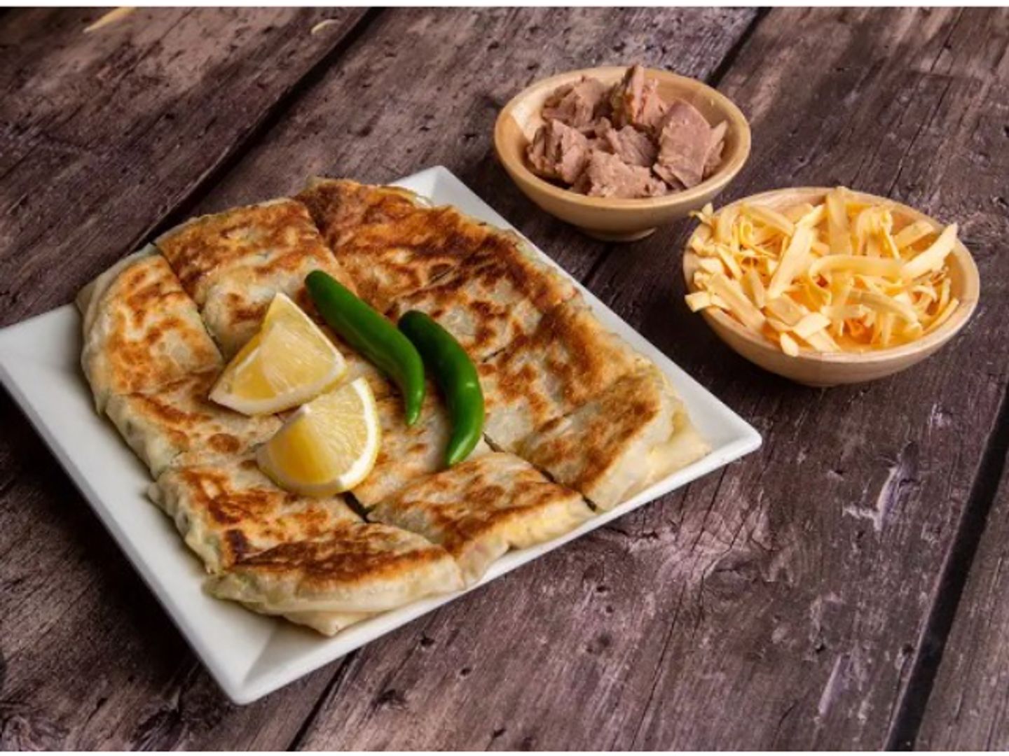 مطبق تونة