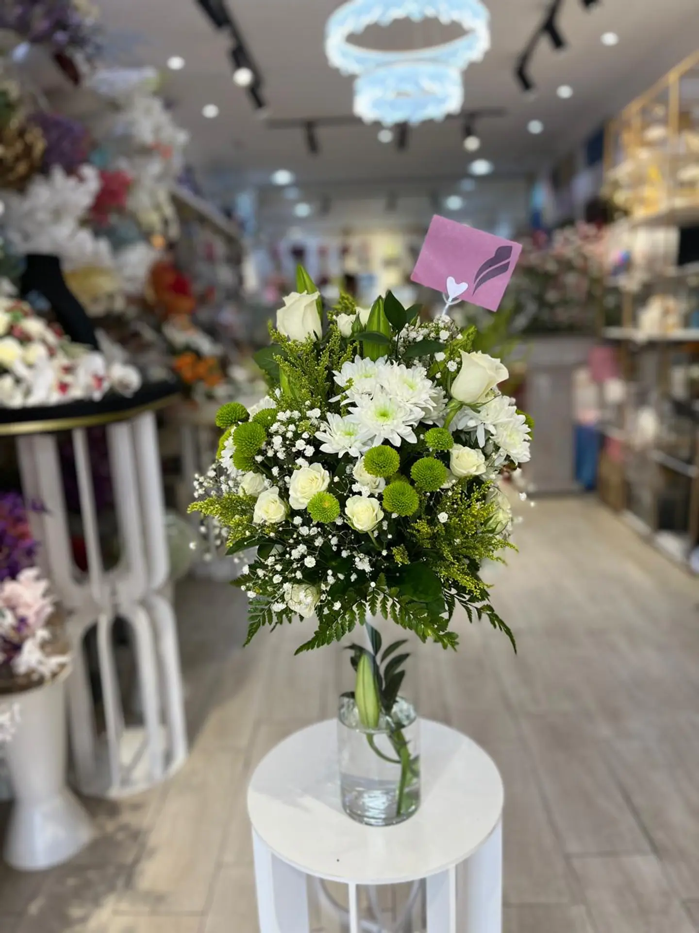 فازه ورد طبيعي