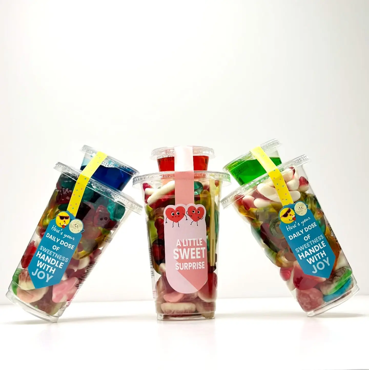 كأس جلي و صوص - نكهة صلصة الفراولة