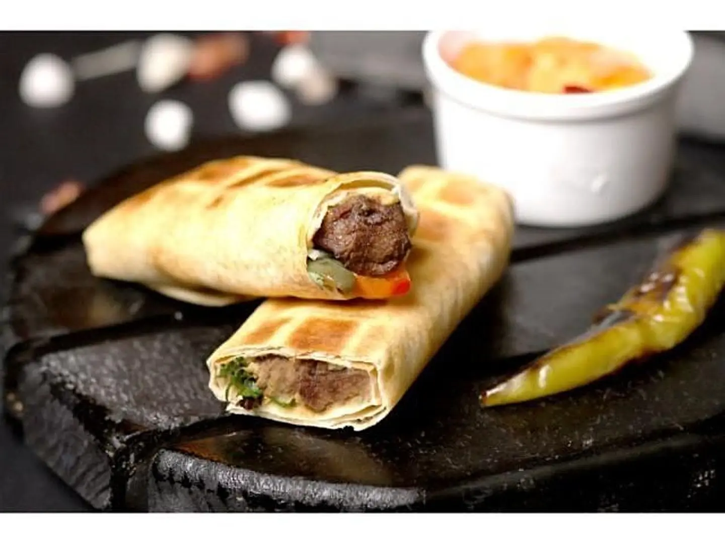 ساندوتش تكه