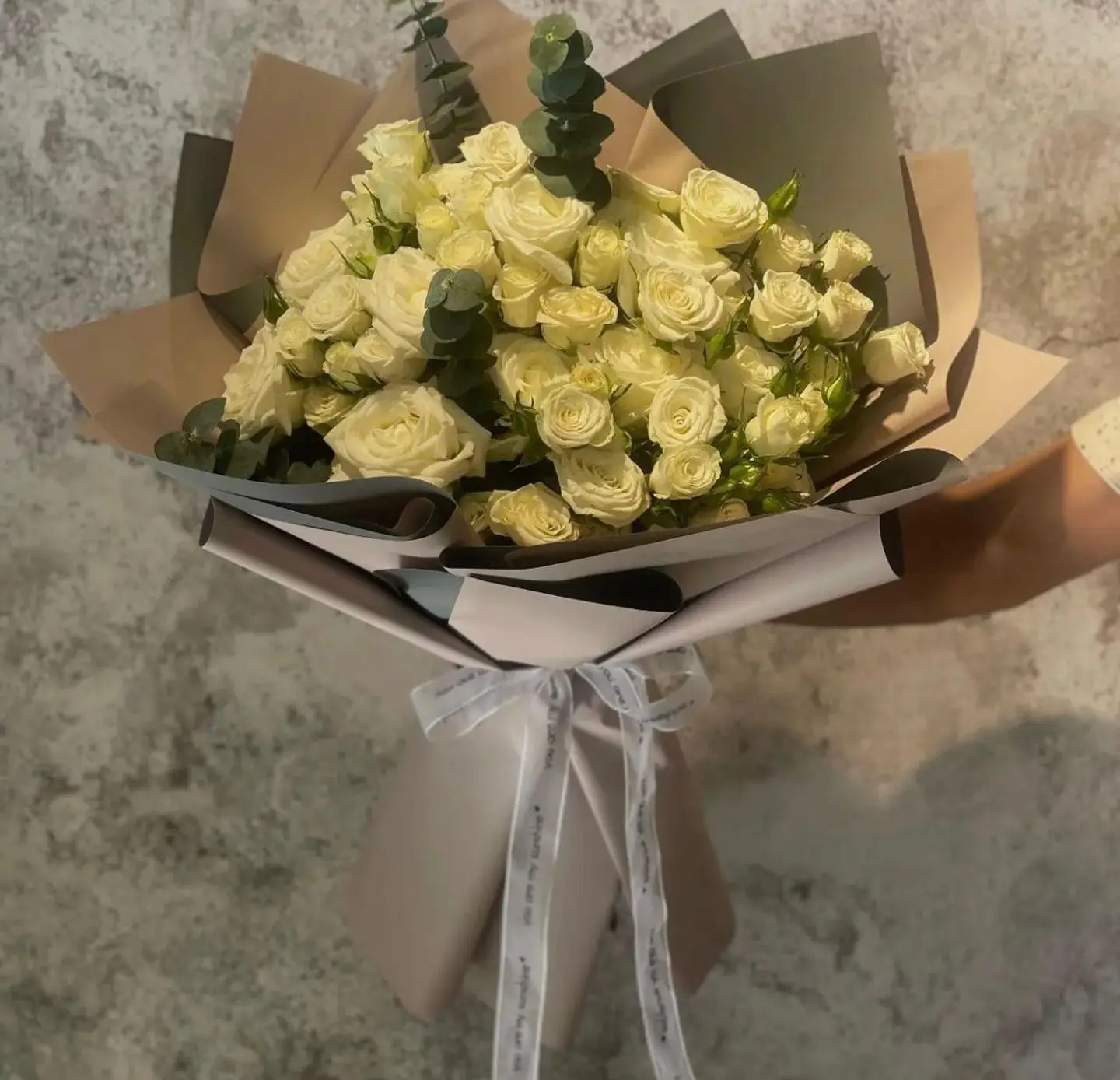 بوكيه ورد لاورا