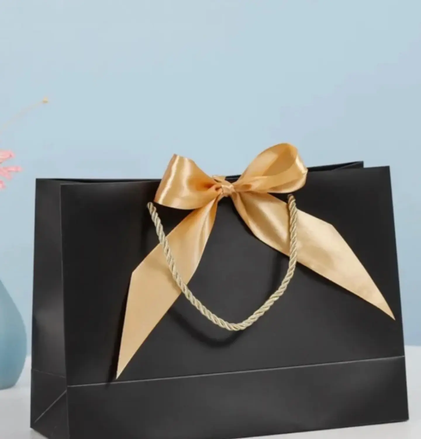 Elegant Gift Bag Black