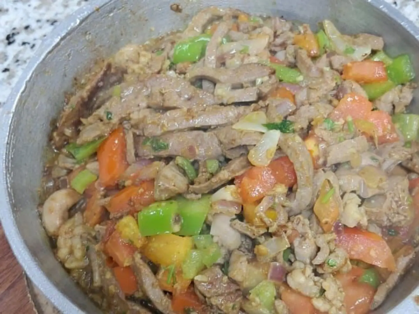 كبده غنم طازجه مع الجبن
