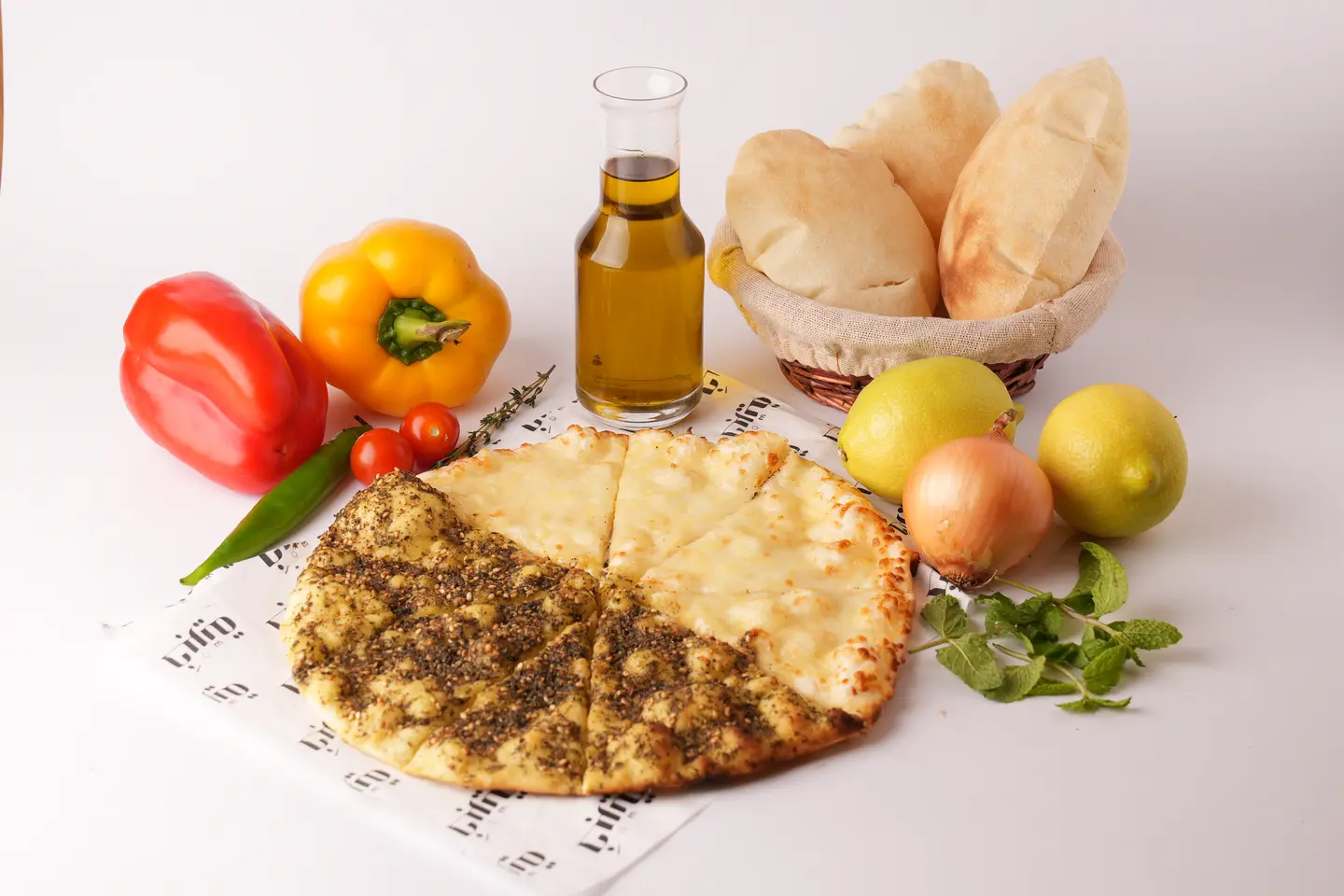 Zaatar With Cheese