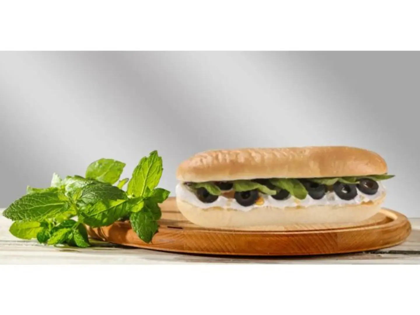 ساندوتش لبنه مع نعناع