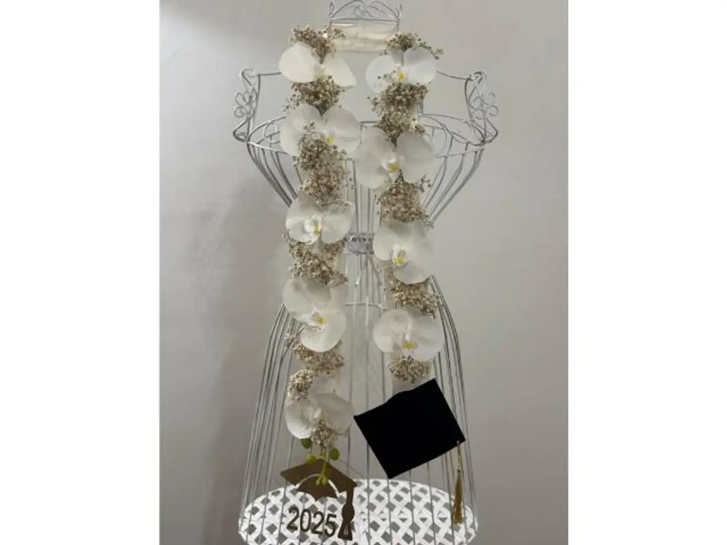 Artificial Flower Graduation Necklace