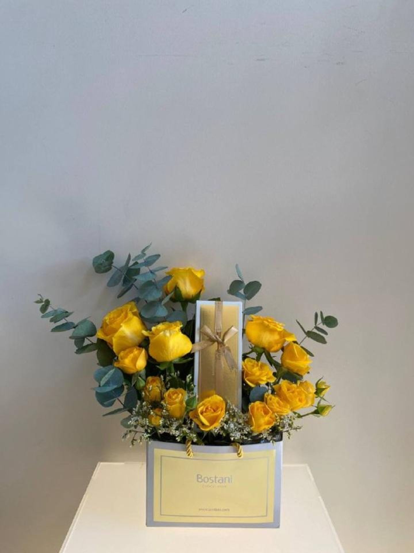 250 G Bostani Yellow Roses