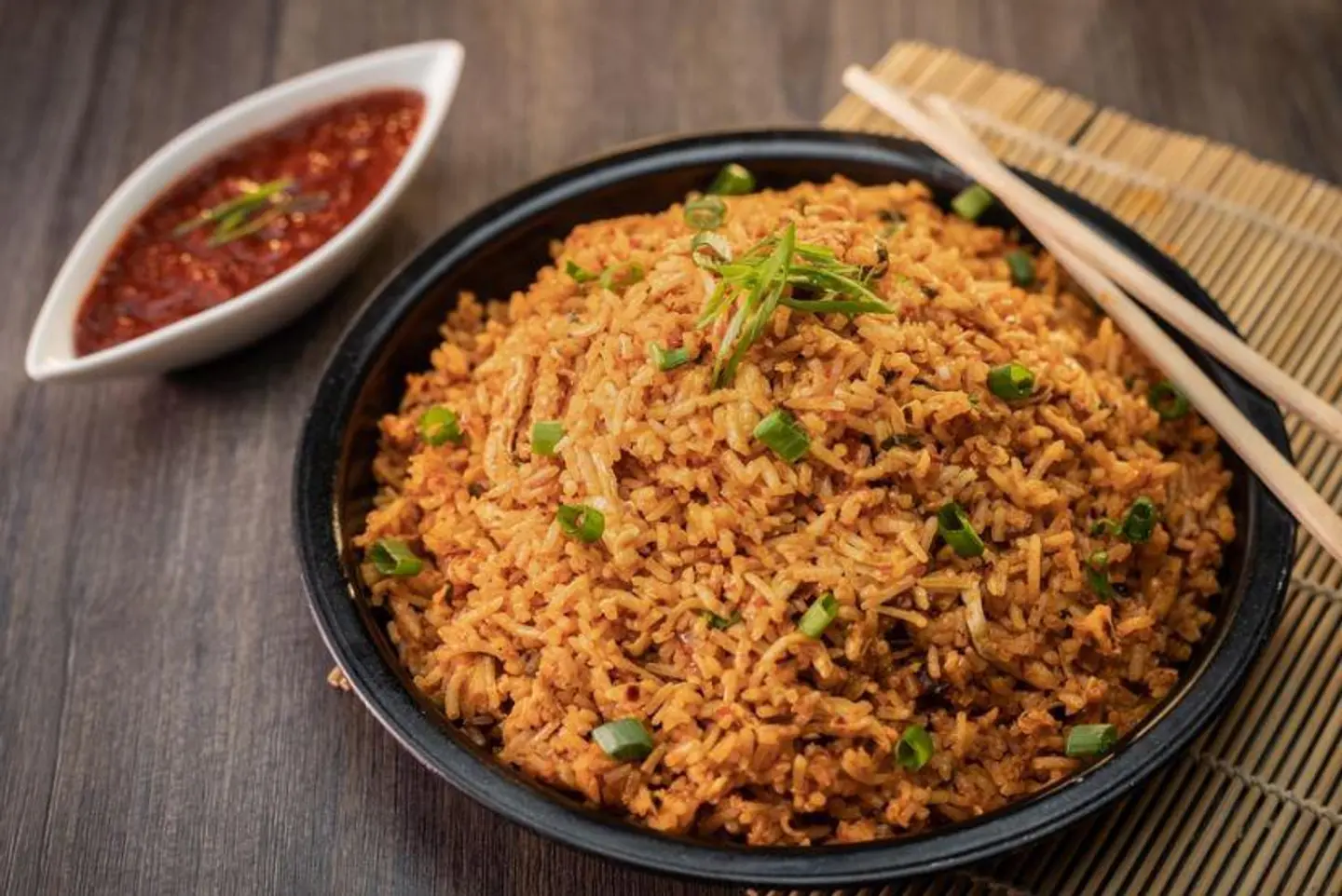 أرز مقلي بالدجاج شيزوان