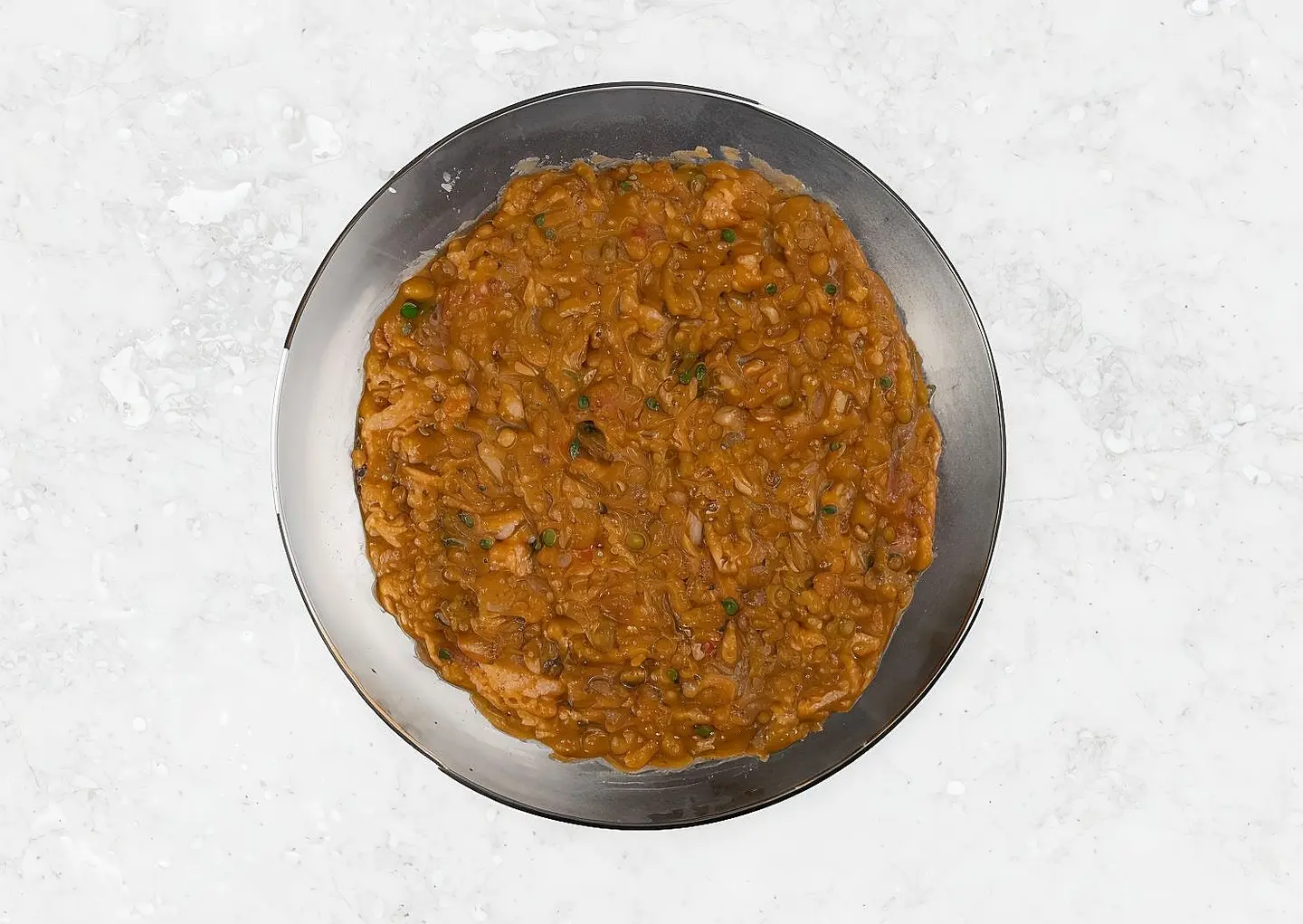 بازلاء مع بيض