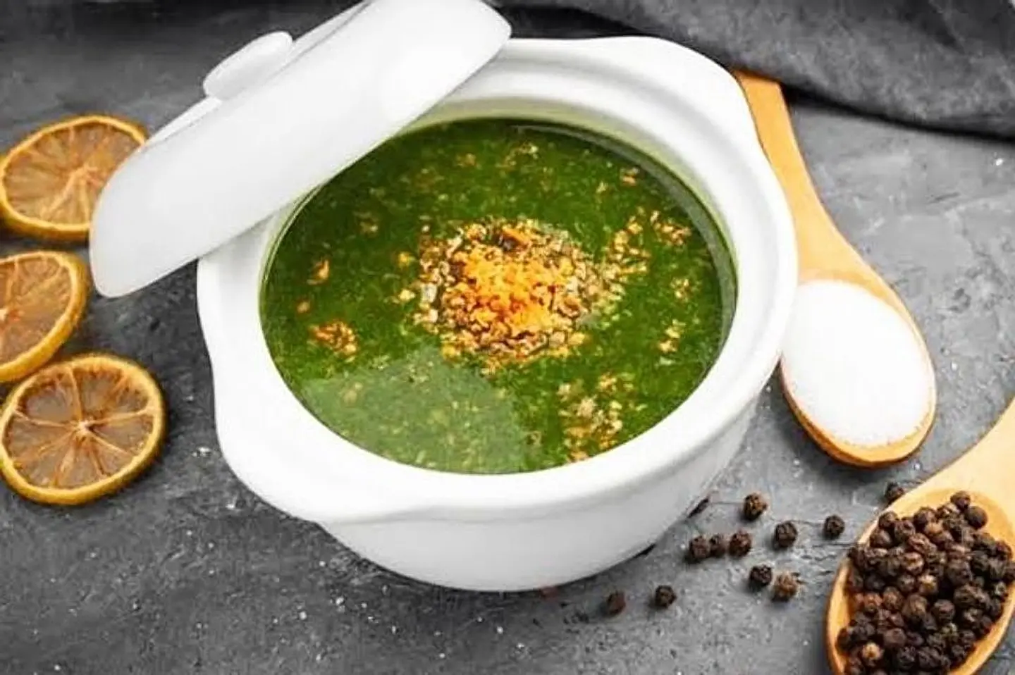 ايادم ملوخيه