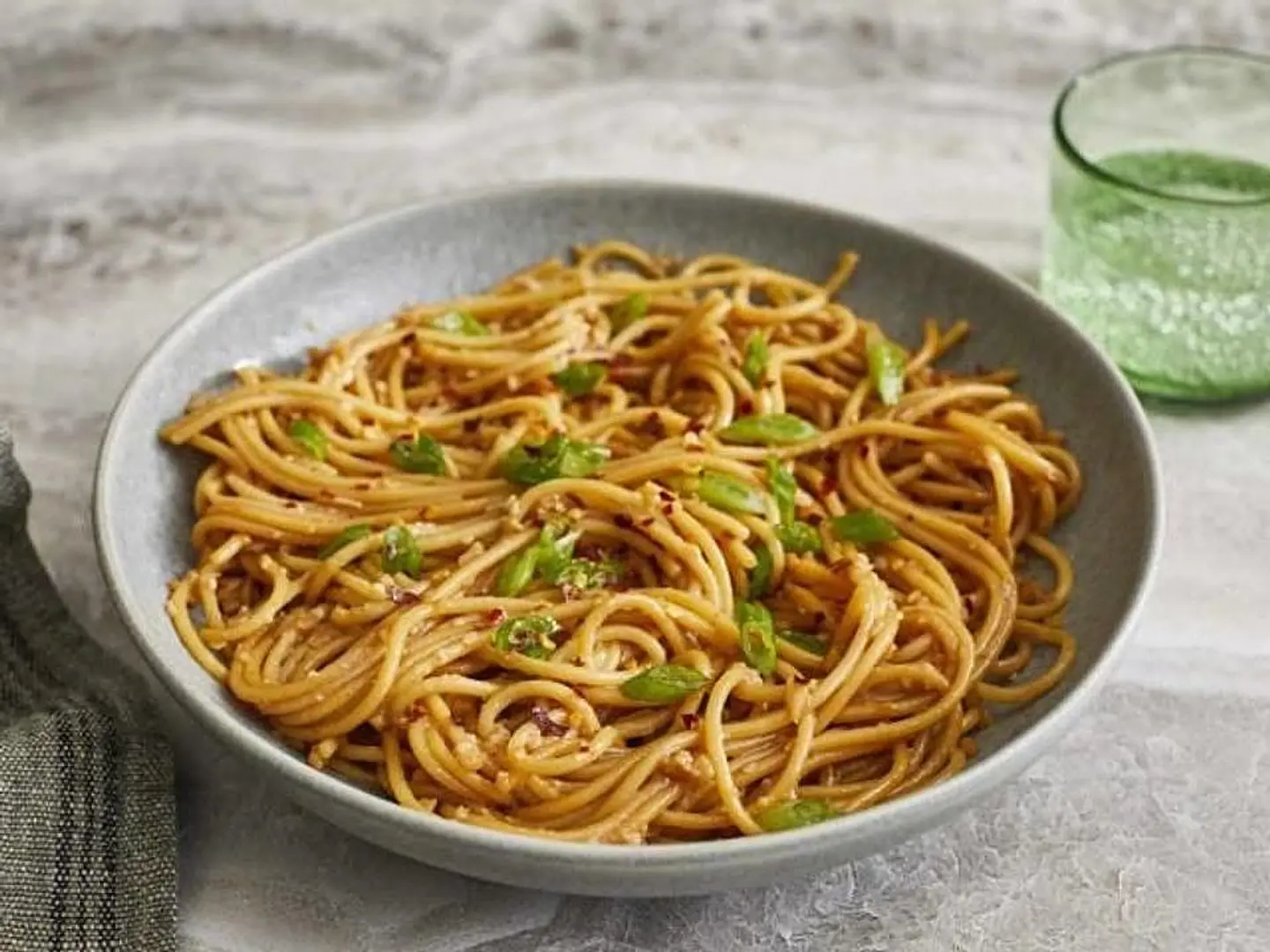 Burnt Garlic Noodle