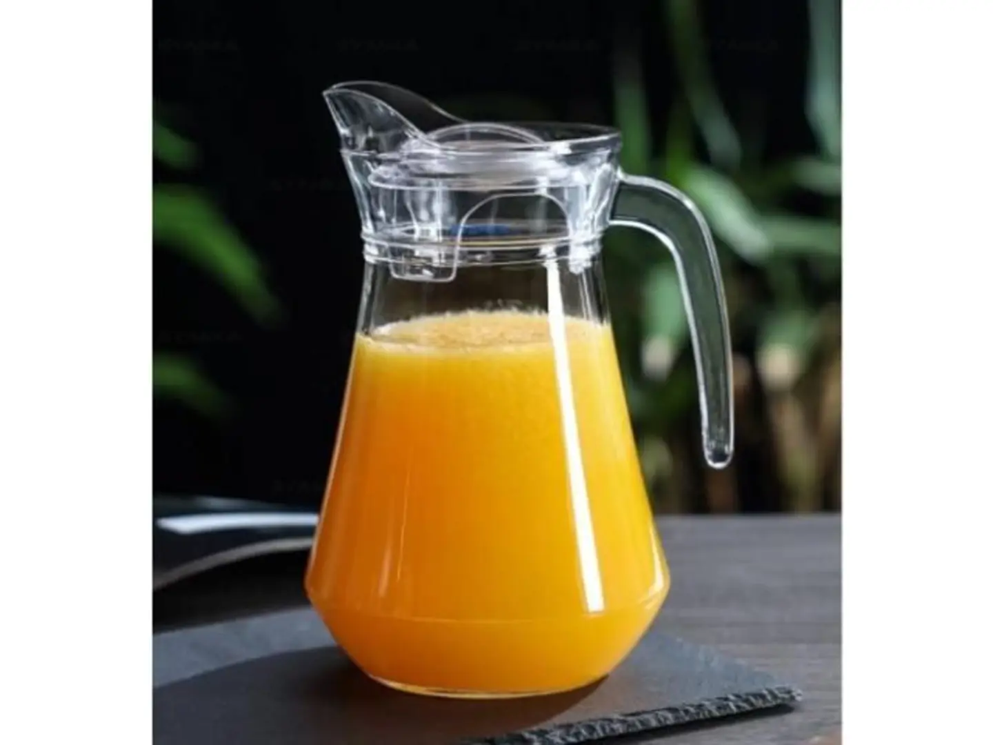 جالون عصير كوكتيل