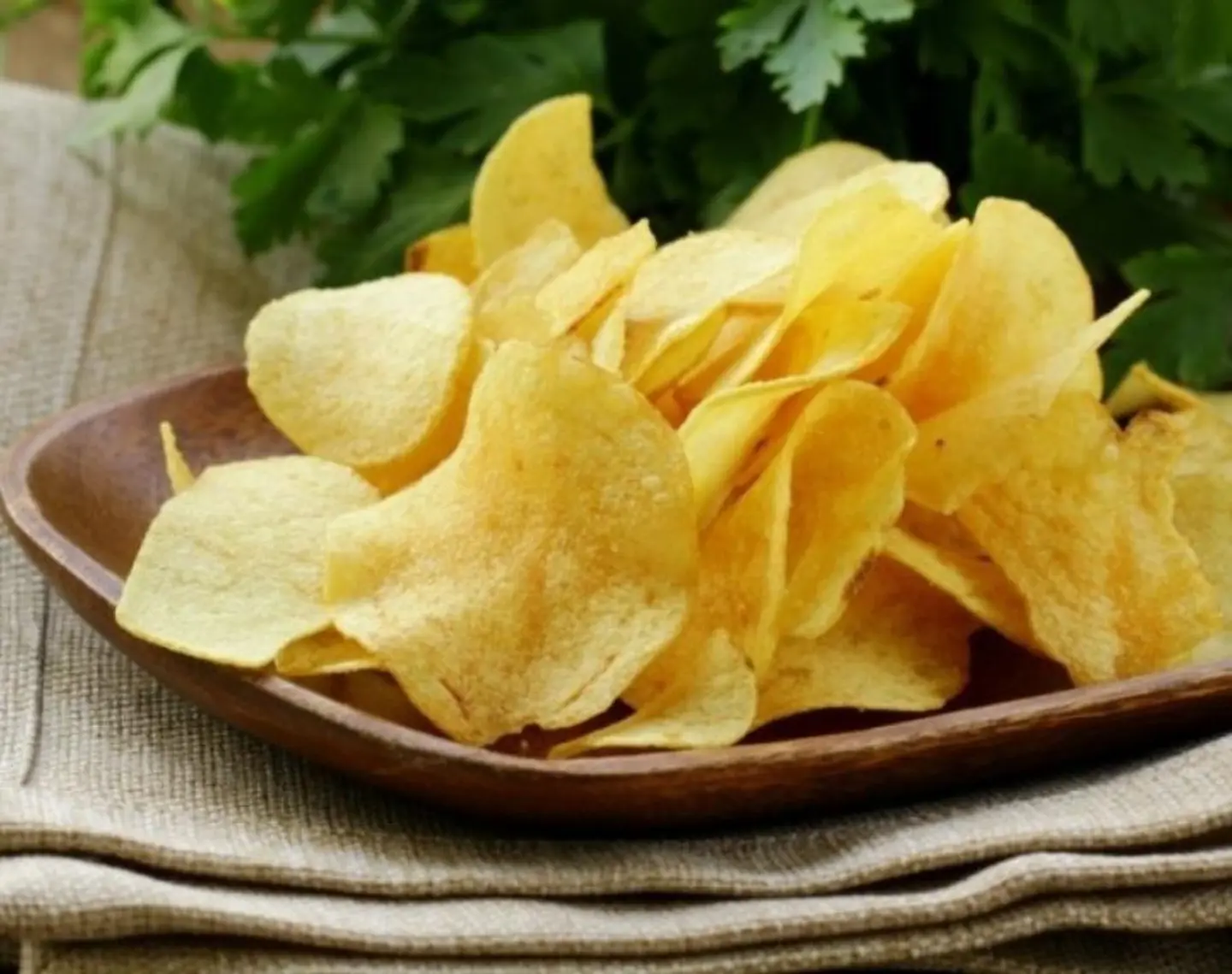 Oman Chips Or Cheetos