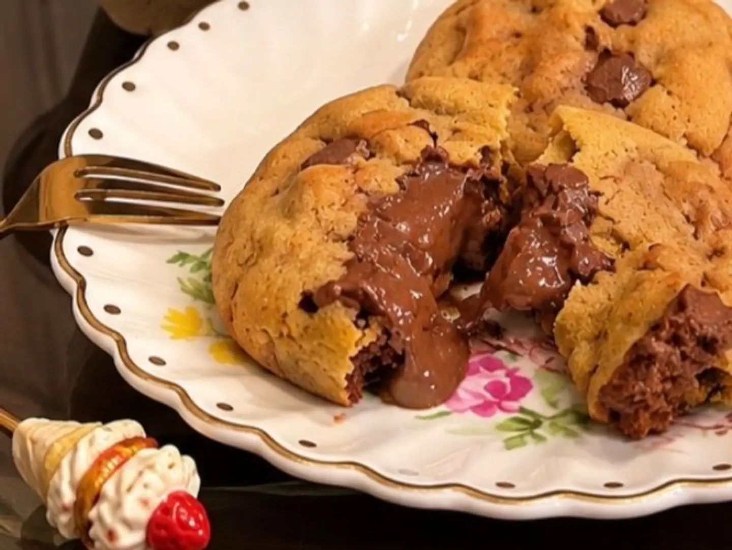 Cookies