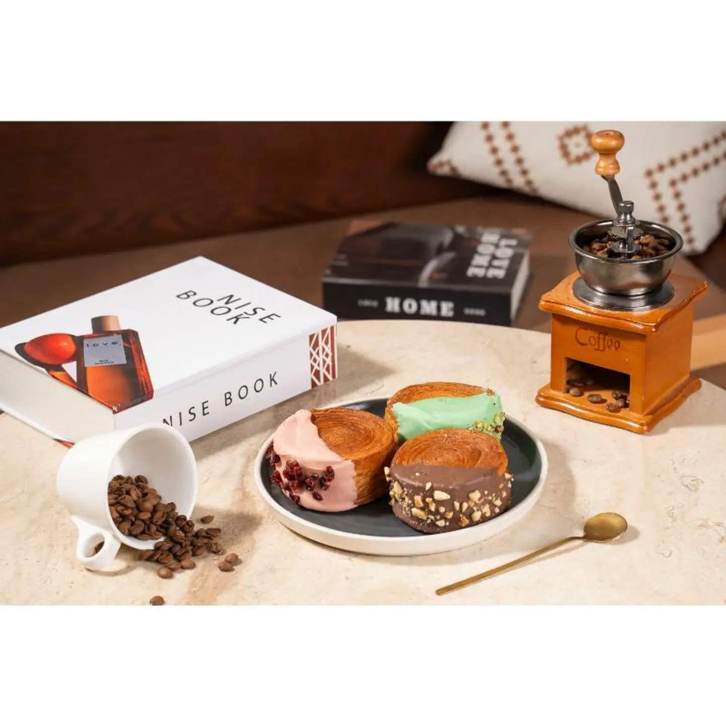 كروسان رول تشوكليت