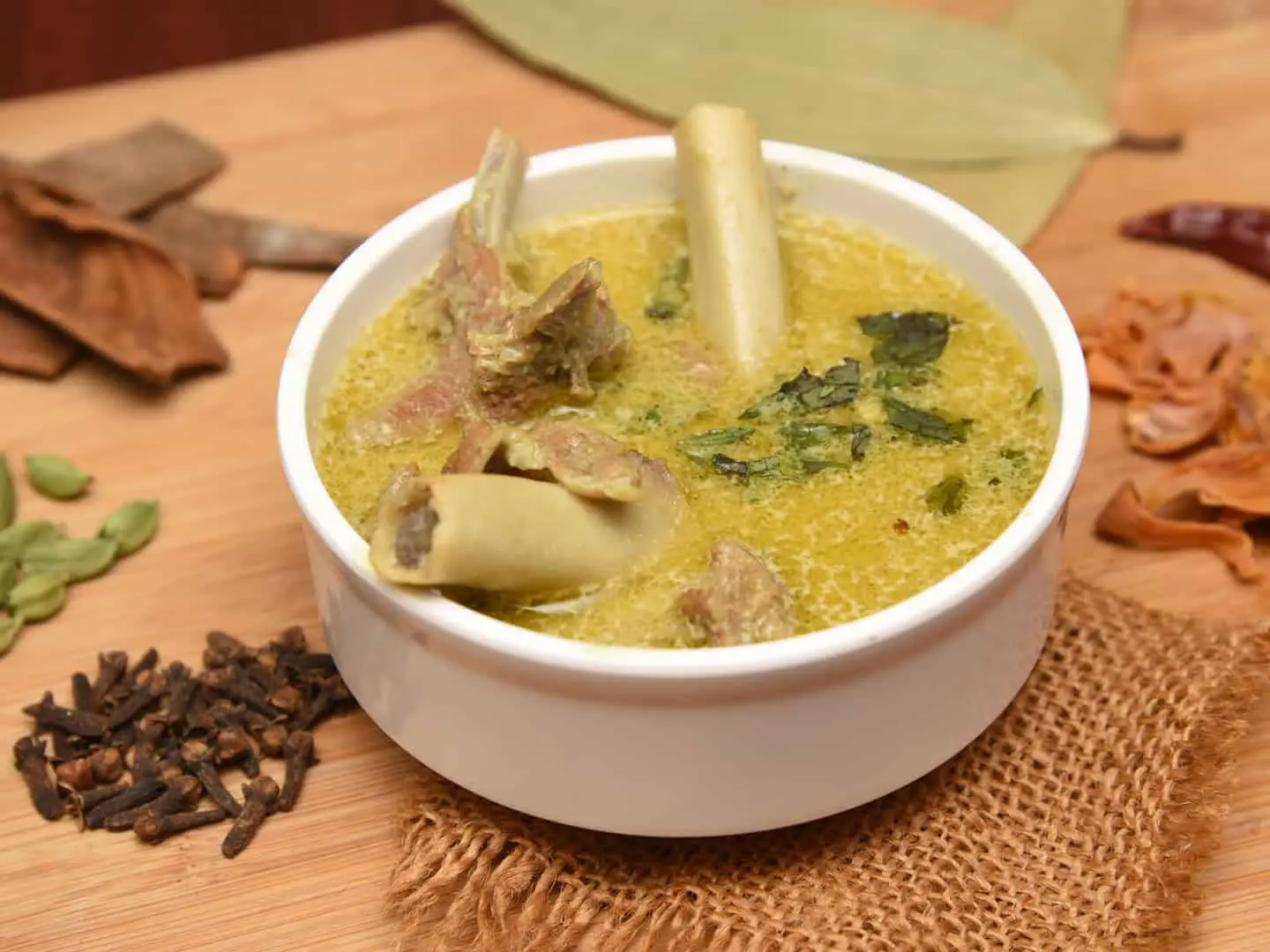 Meat With Creamy Pistachio