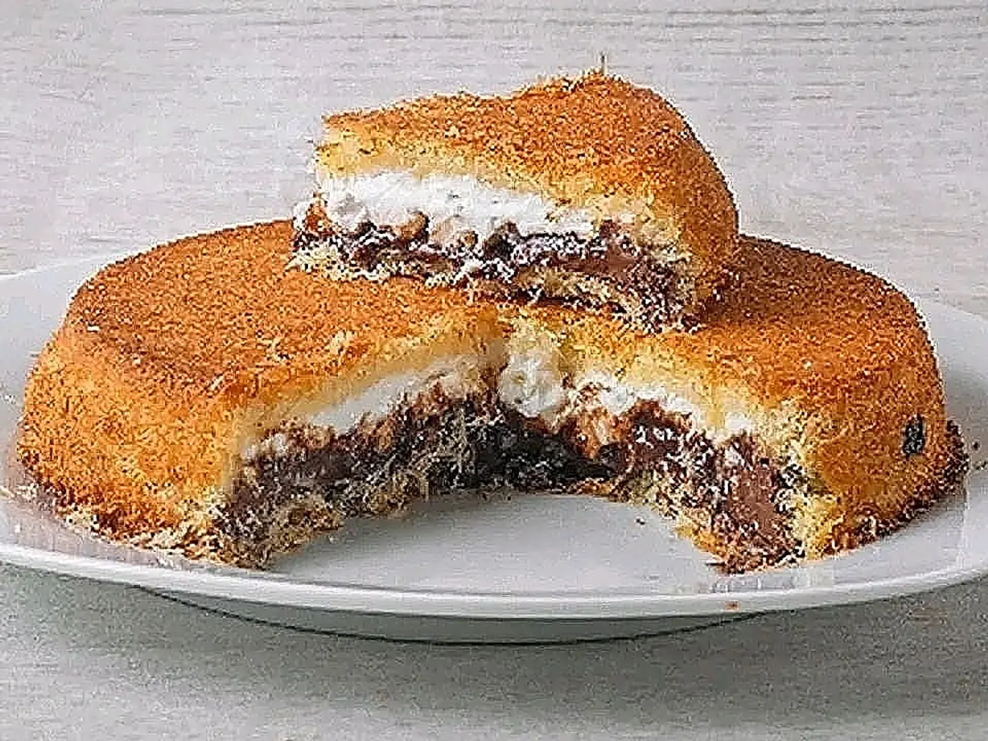 كنافه قشطه ونوتلا وسط