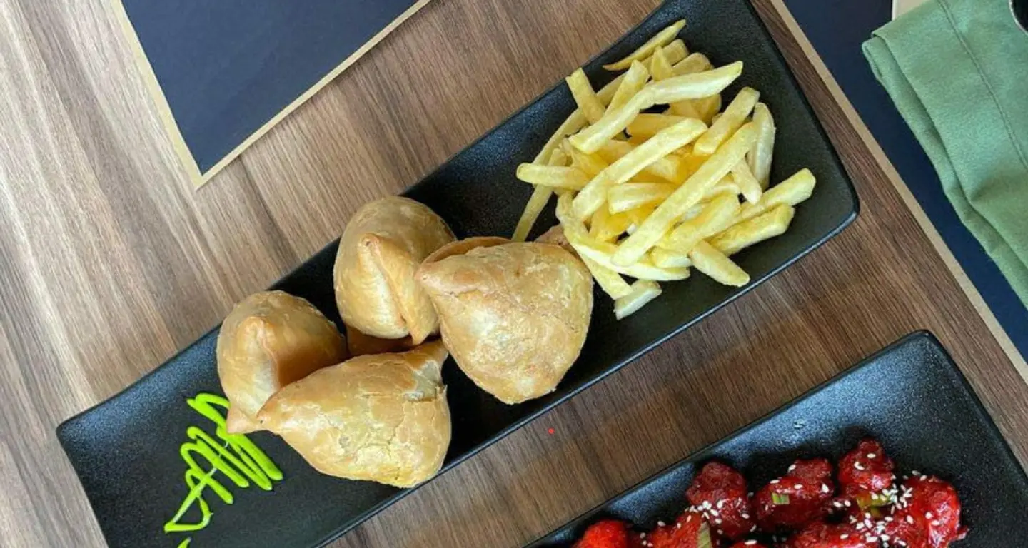 Chicken Sambosa (4 Pcs)