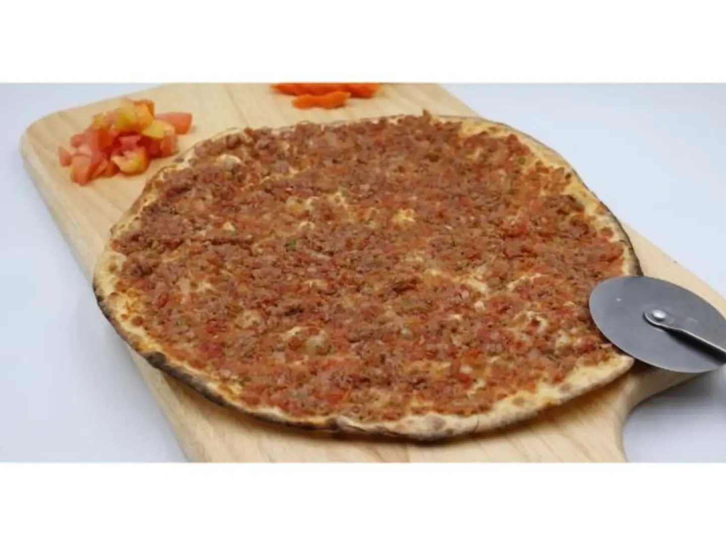 Lahmah Bel Ajeen
