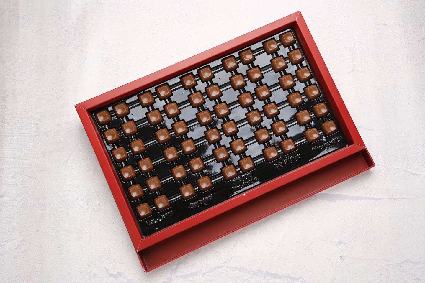 Chocolate Cubes Refinel