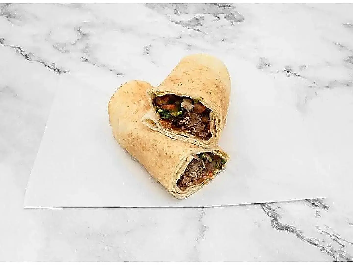 ساندويتش كباب صنعاني طازج