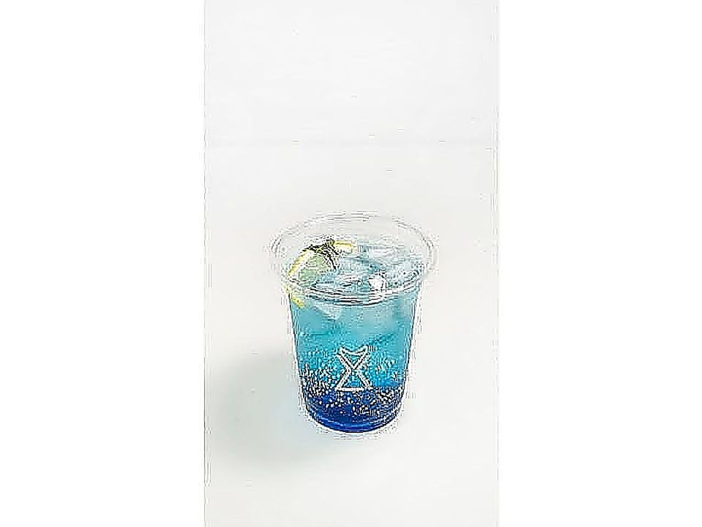 موهيتو توت أزرق