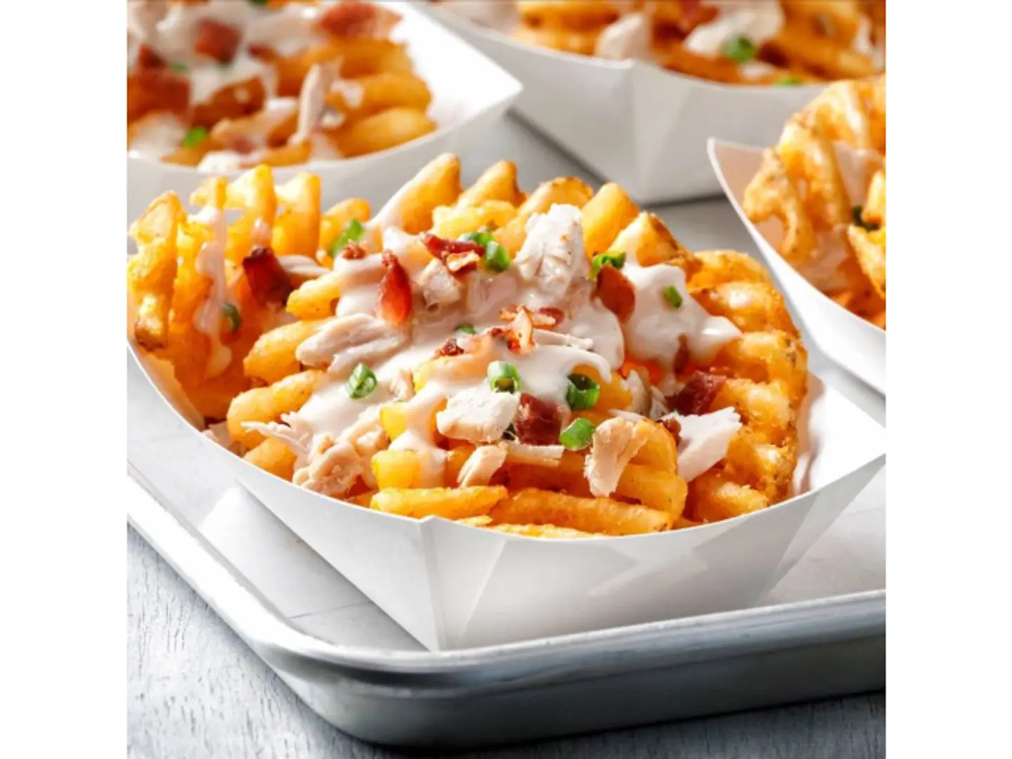 دجاج مقلي مع بطاطس بالجبن