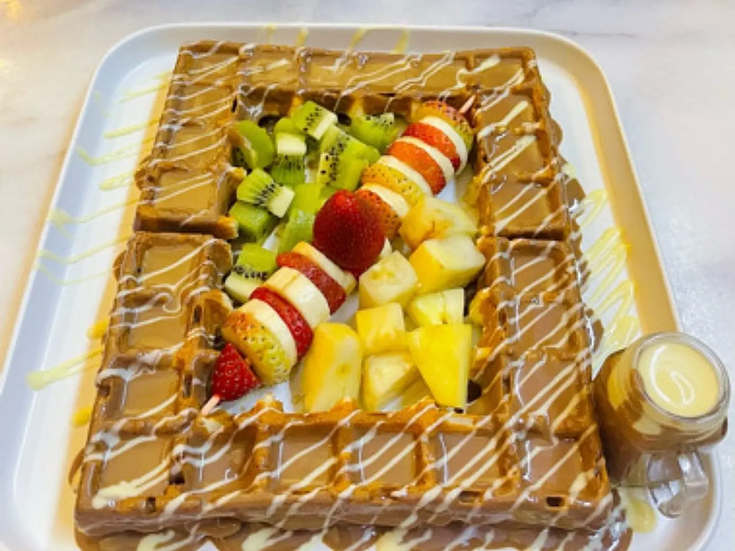 Corean Mix Fruits Waffle