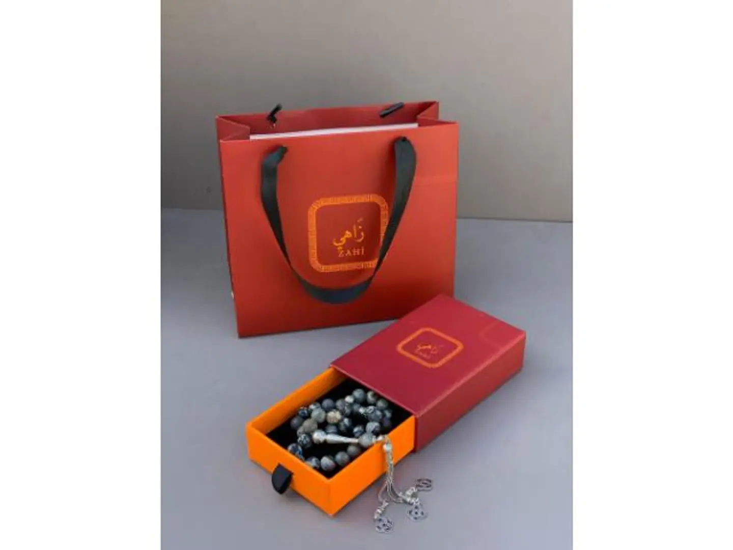 سبحه من براند زاهي