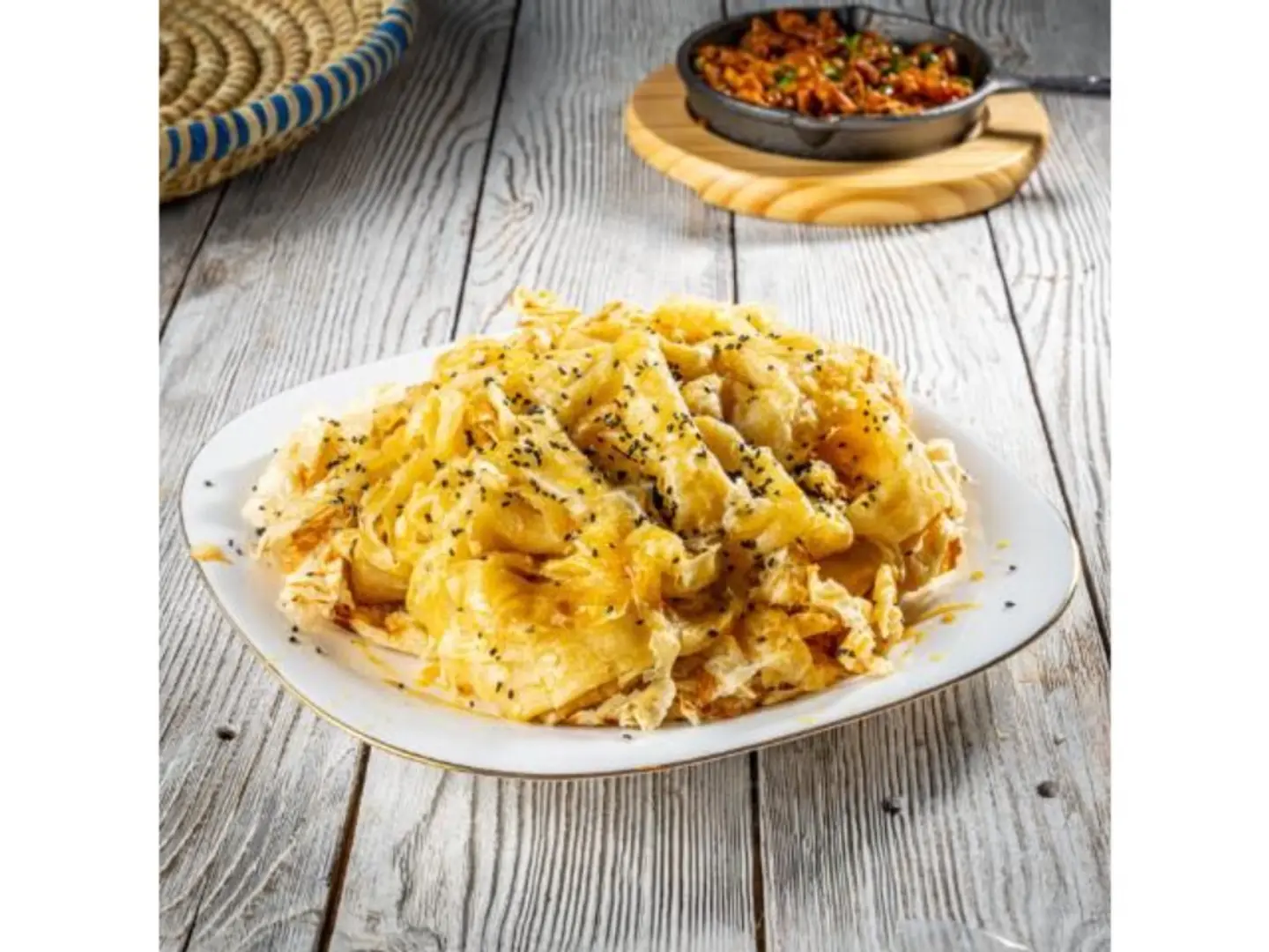 Fresh Dates With Ghee And Honey