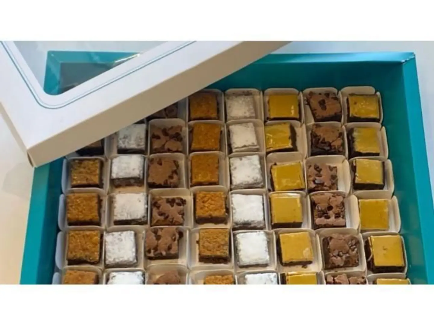 Mini Brownies Box 2
