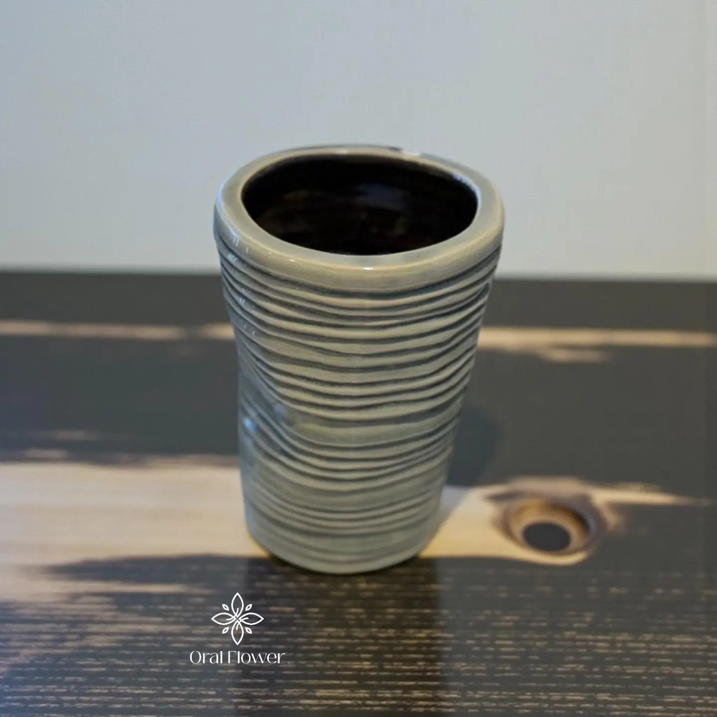 فازة سراميك صغير