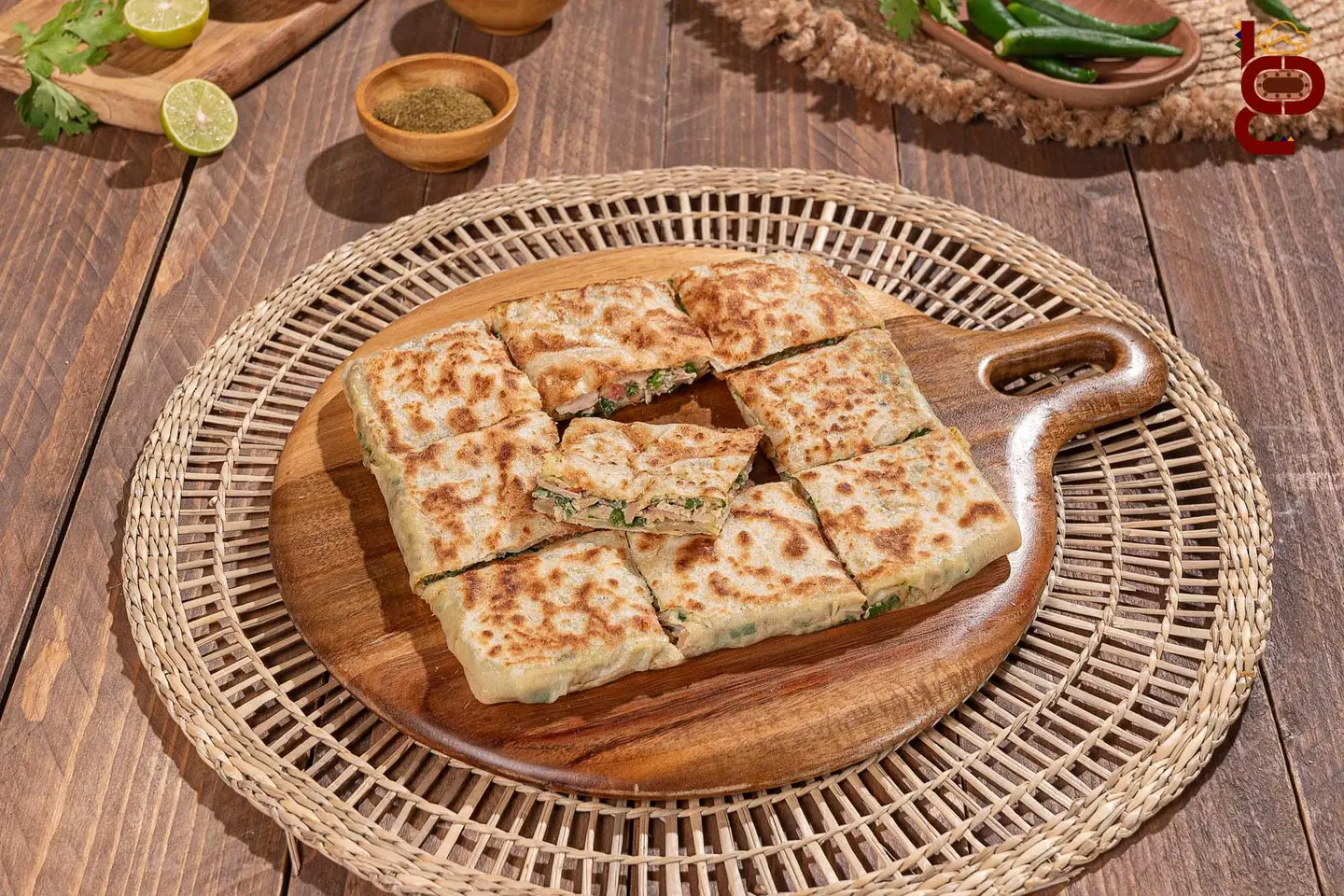 مطبق تونة جبناء بيضاء