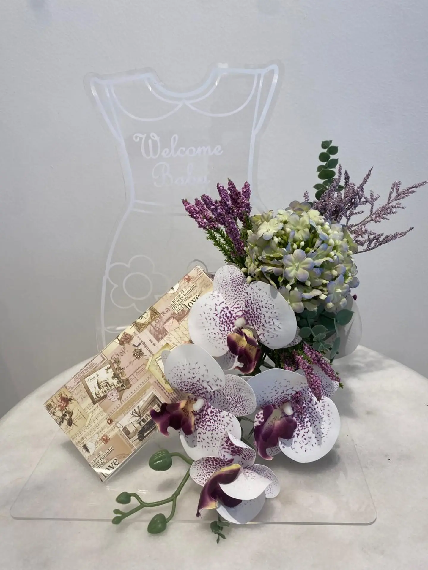 ستاند اكرليك ولكم بيبي