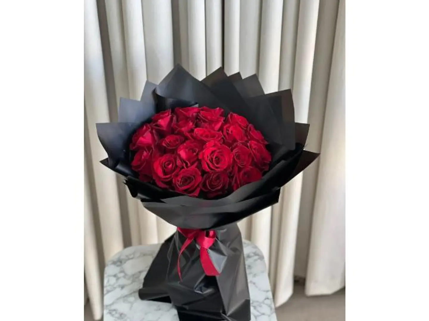 باقة عنابية