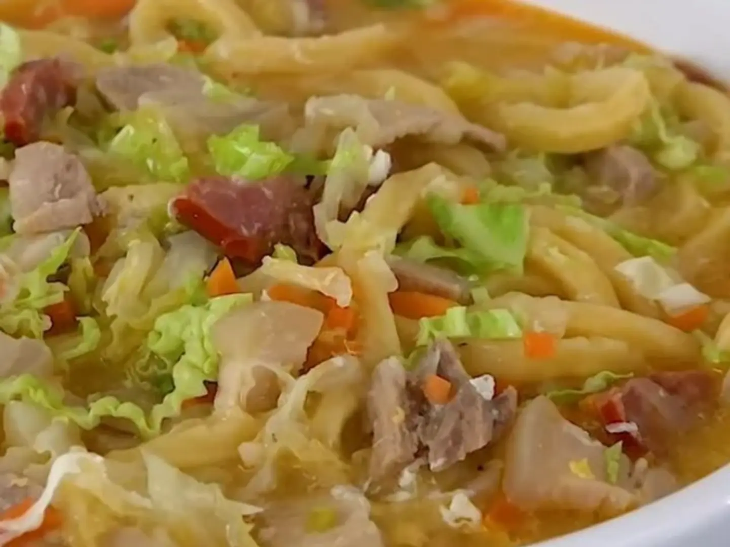 Beef Lomi With Free Pandesal