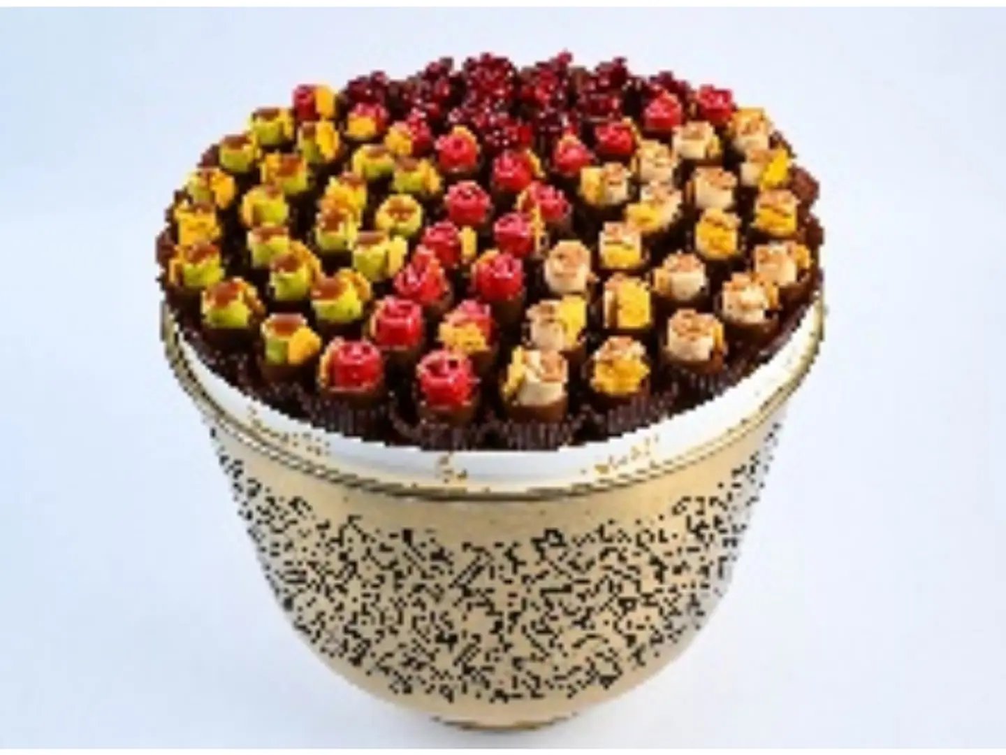 Welcome Vase Chocolate Cups With Ghraybah And Pomegranate