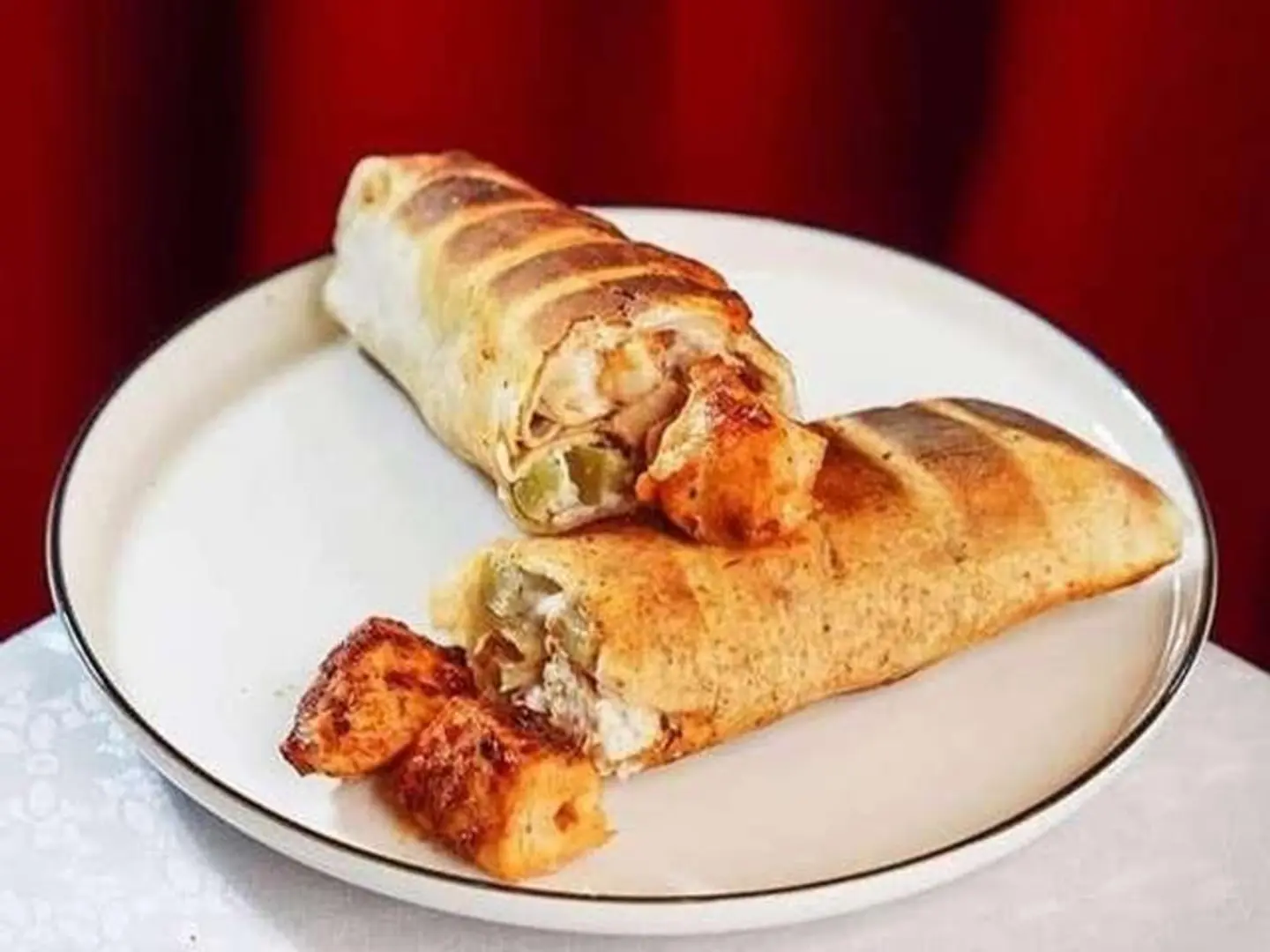 ساندوتش طاووق شيتوس