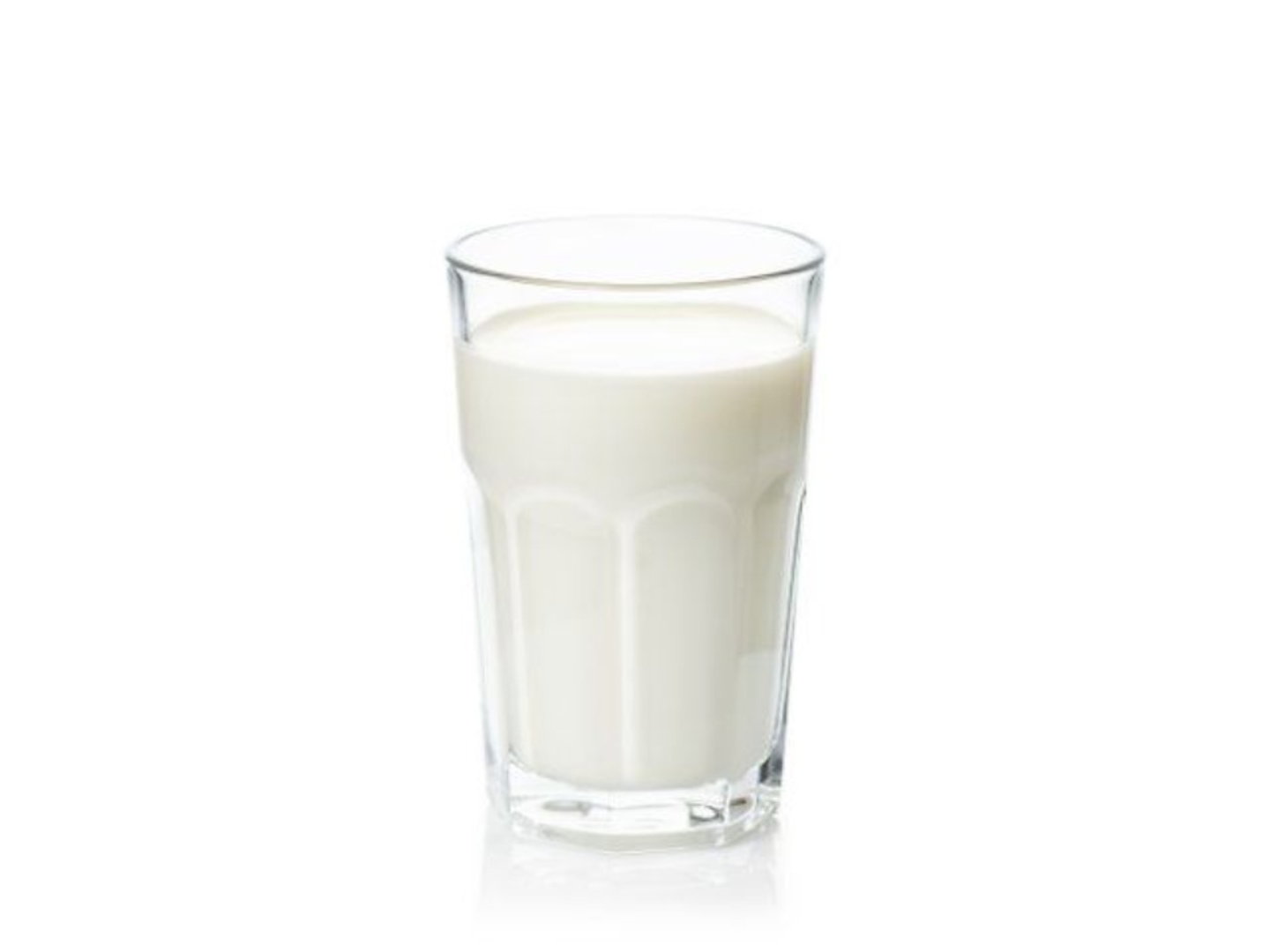كأس حليب