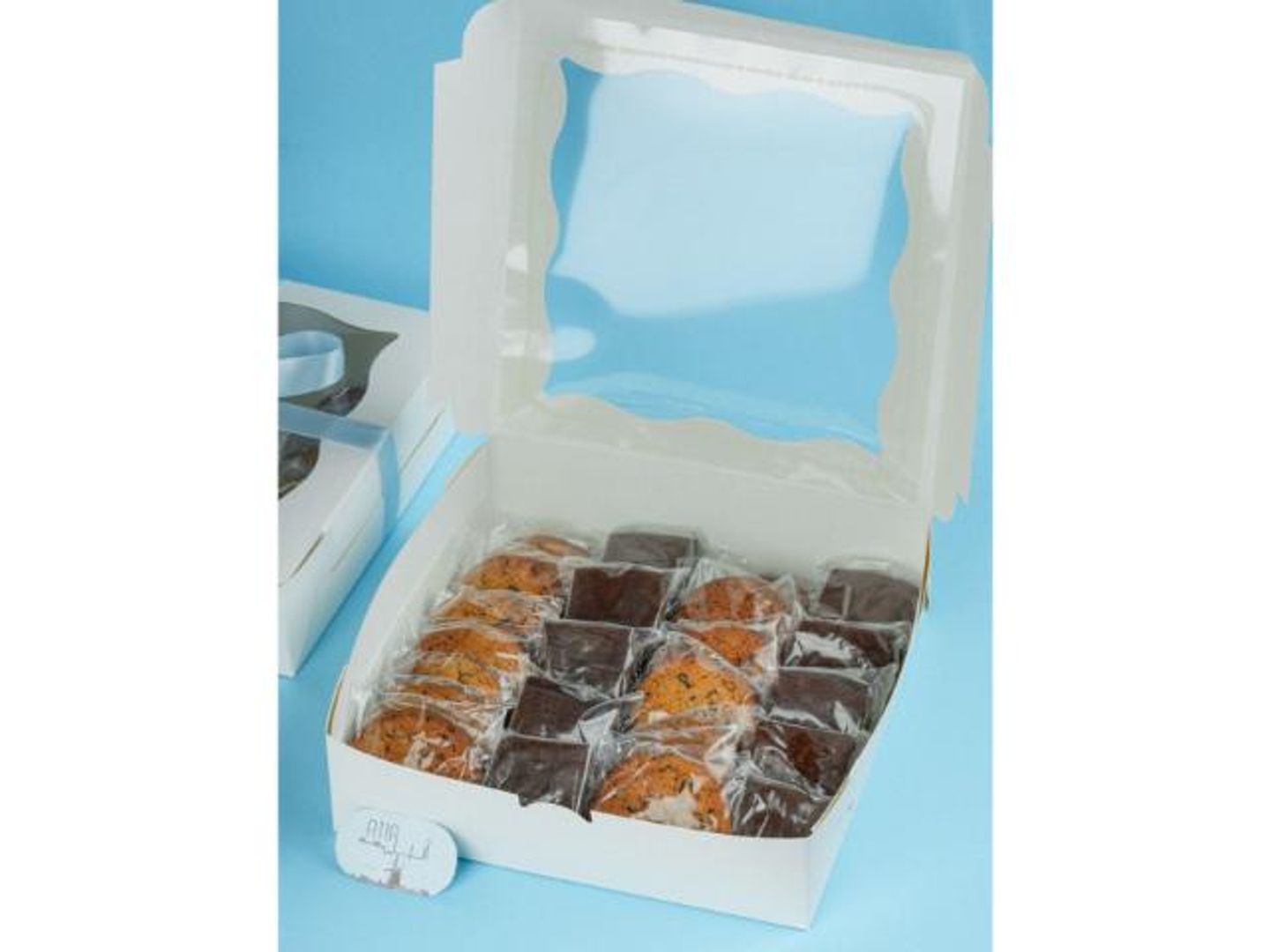 Leader Box