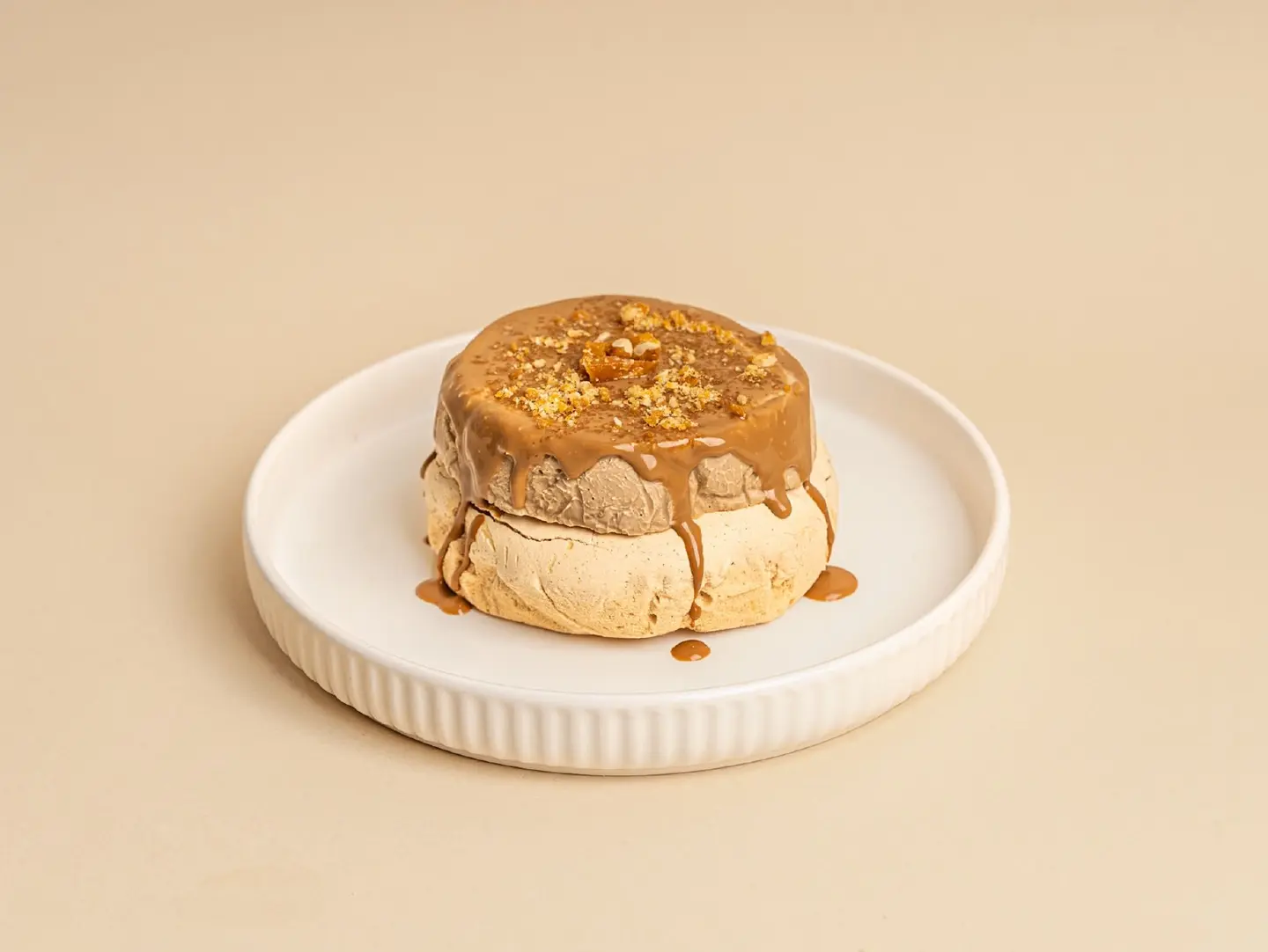 Signature Coffee Meringue Cake - Mini