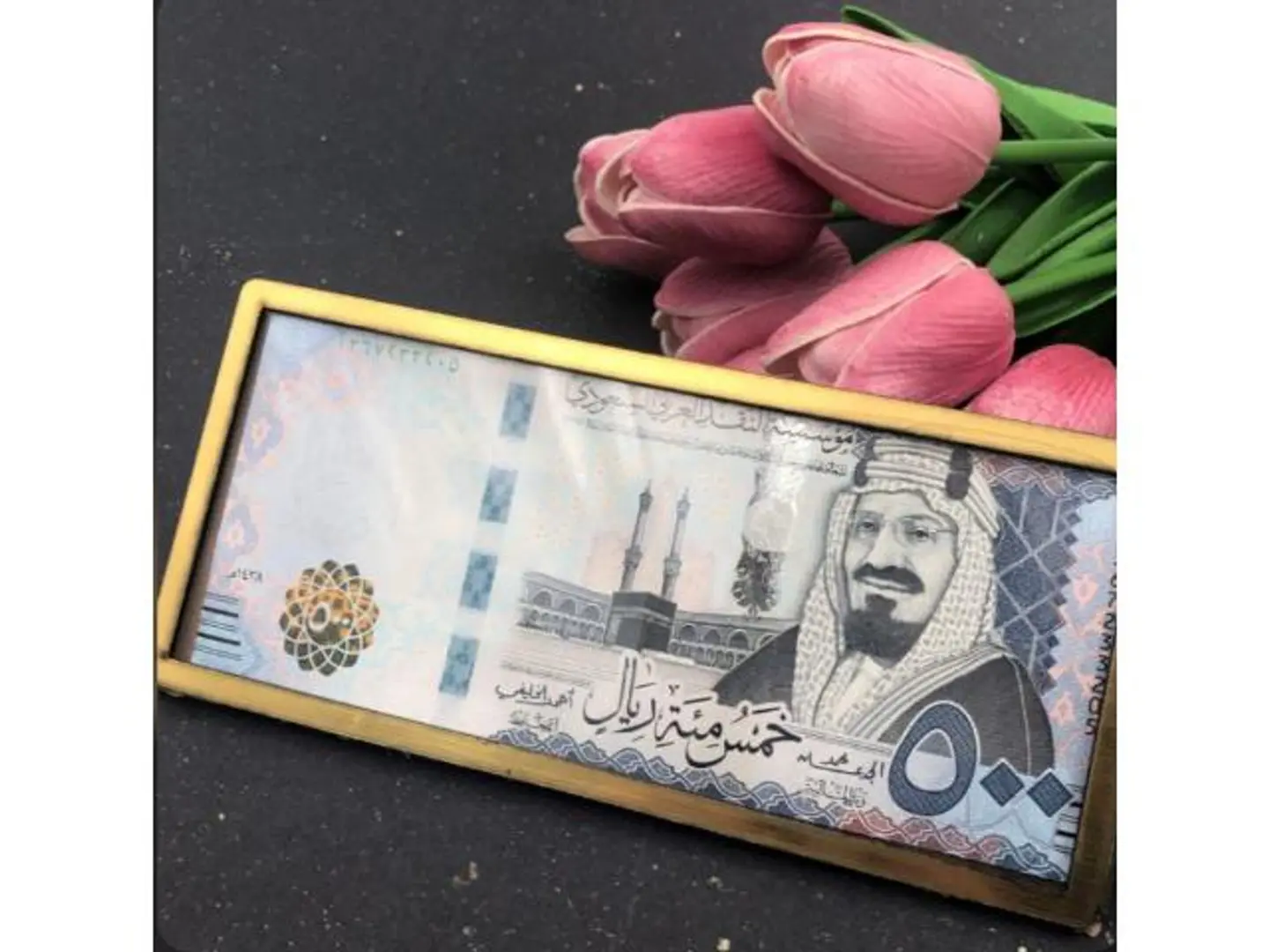 Plain Acrylic Money Envelope