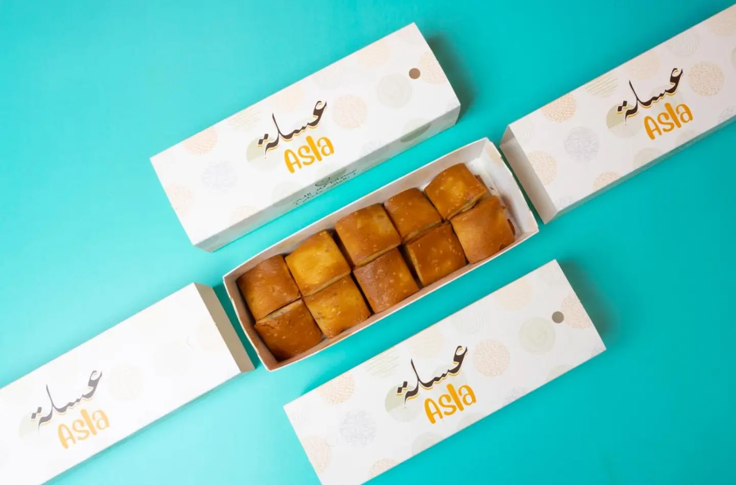 مربعات الجبن بالتمر صغير