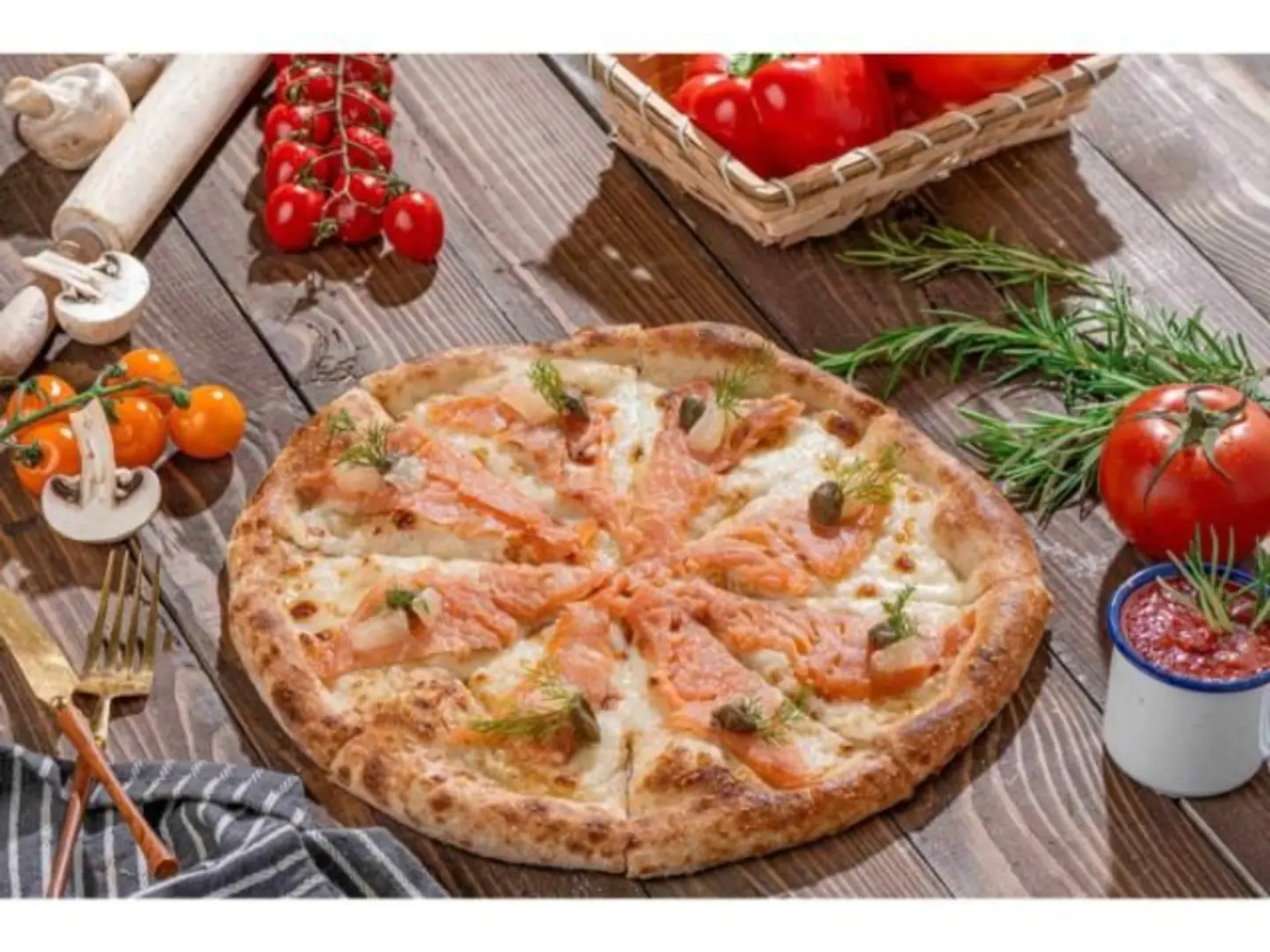 Salmon Pizza