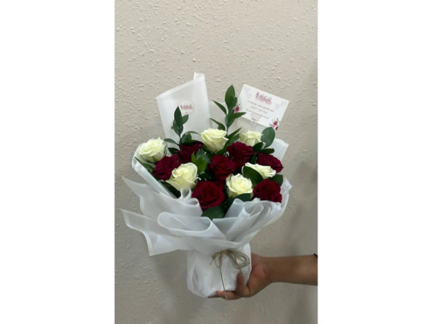 Mixed Natural Rose Bouquet