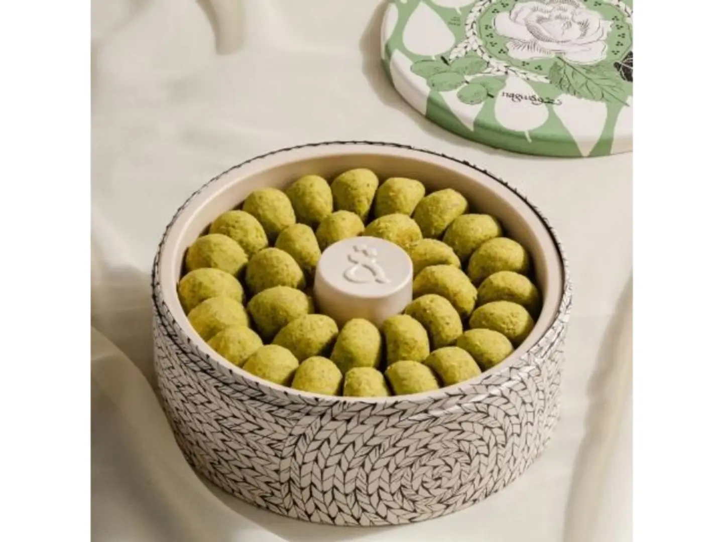 Pistachio Ghraiba