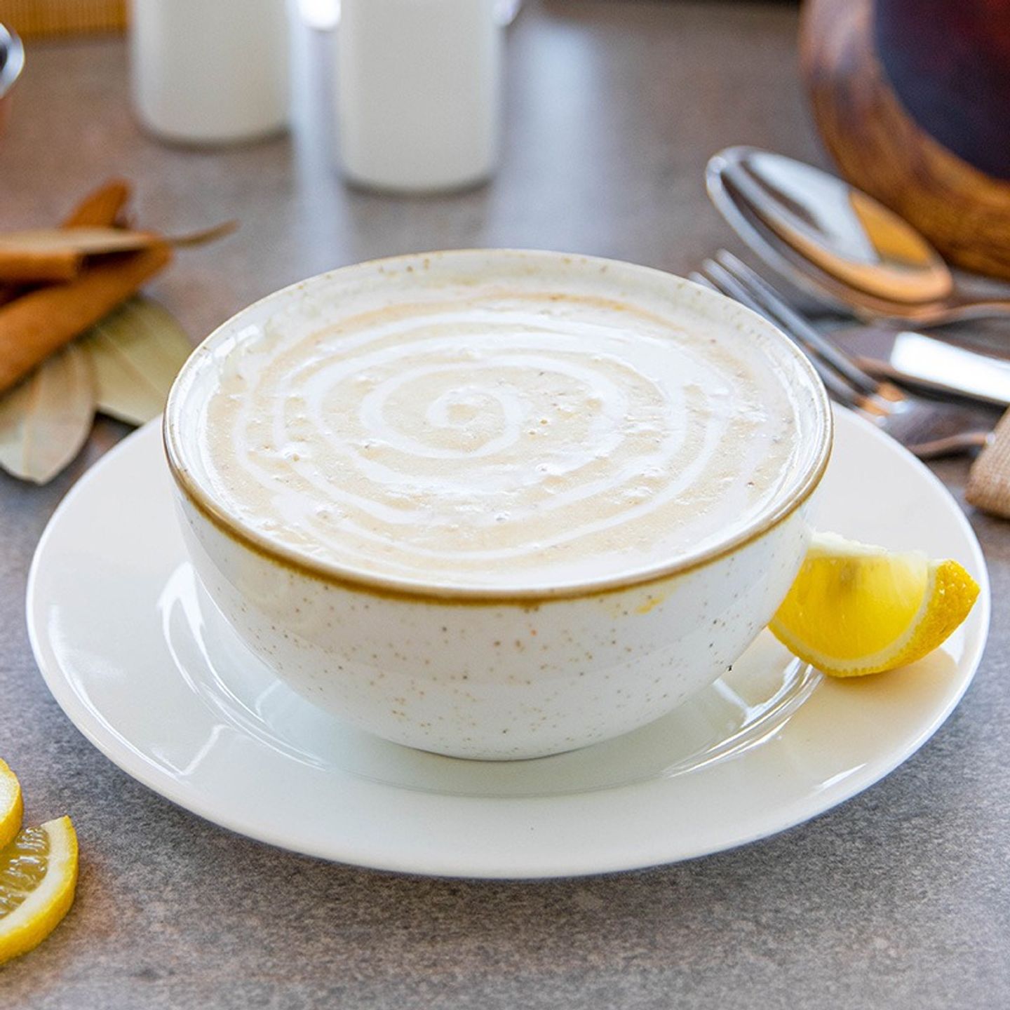 شوربة كريمة الدجاج